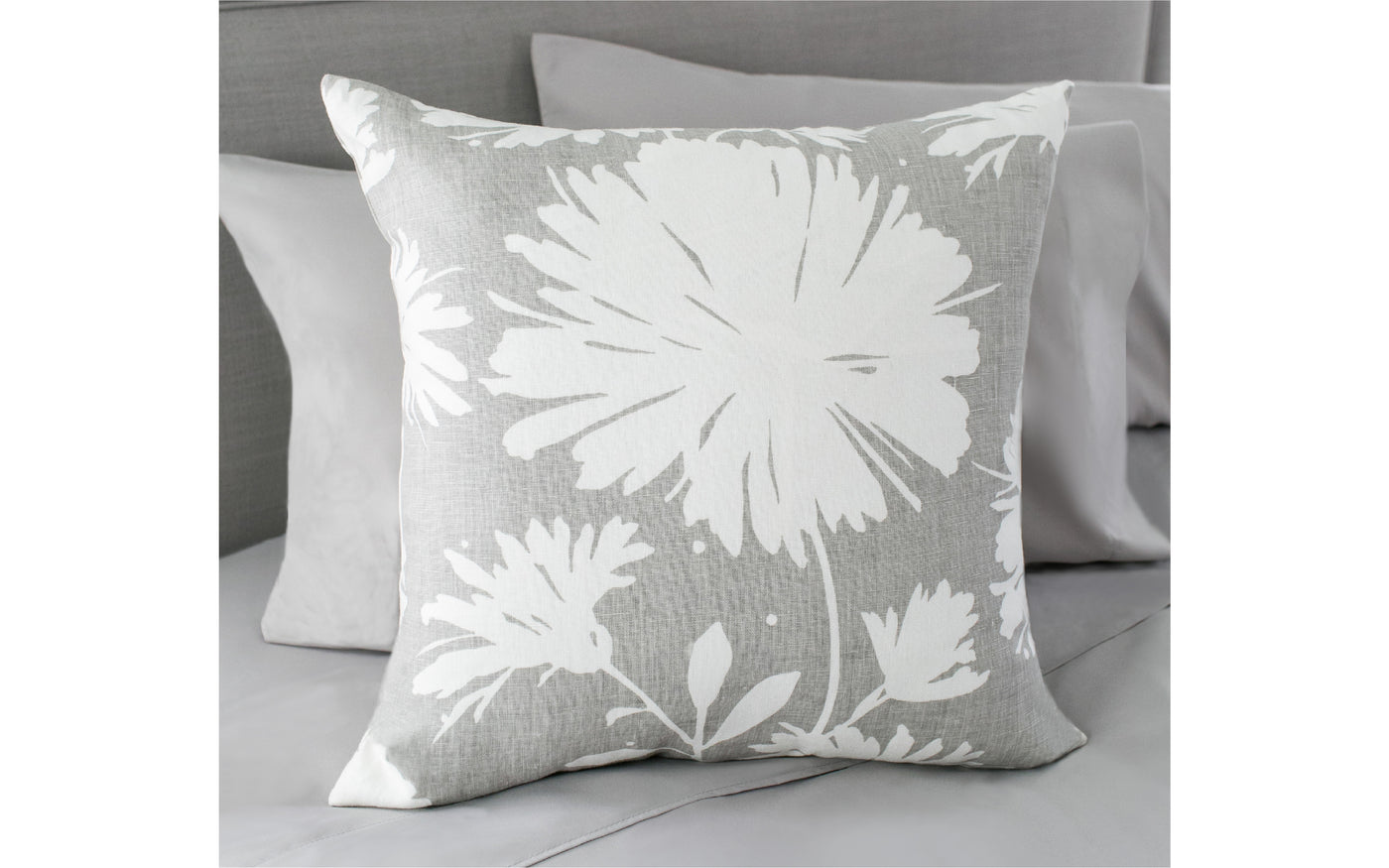 Gerbera Silver 20" x 20" Pillow