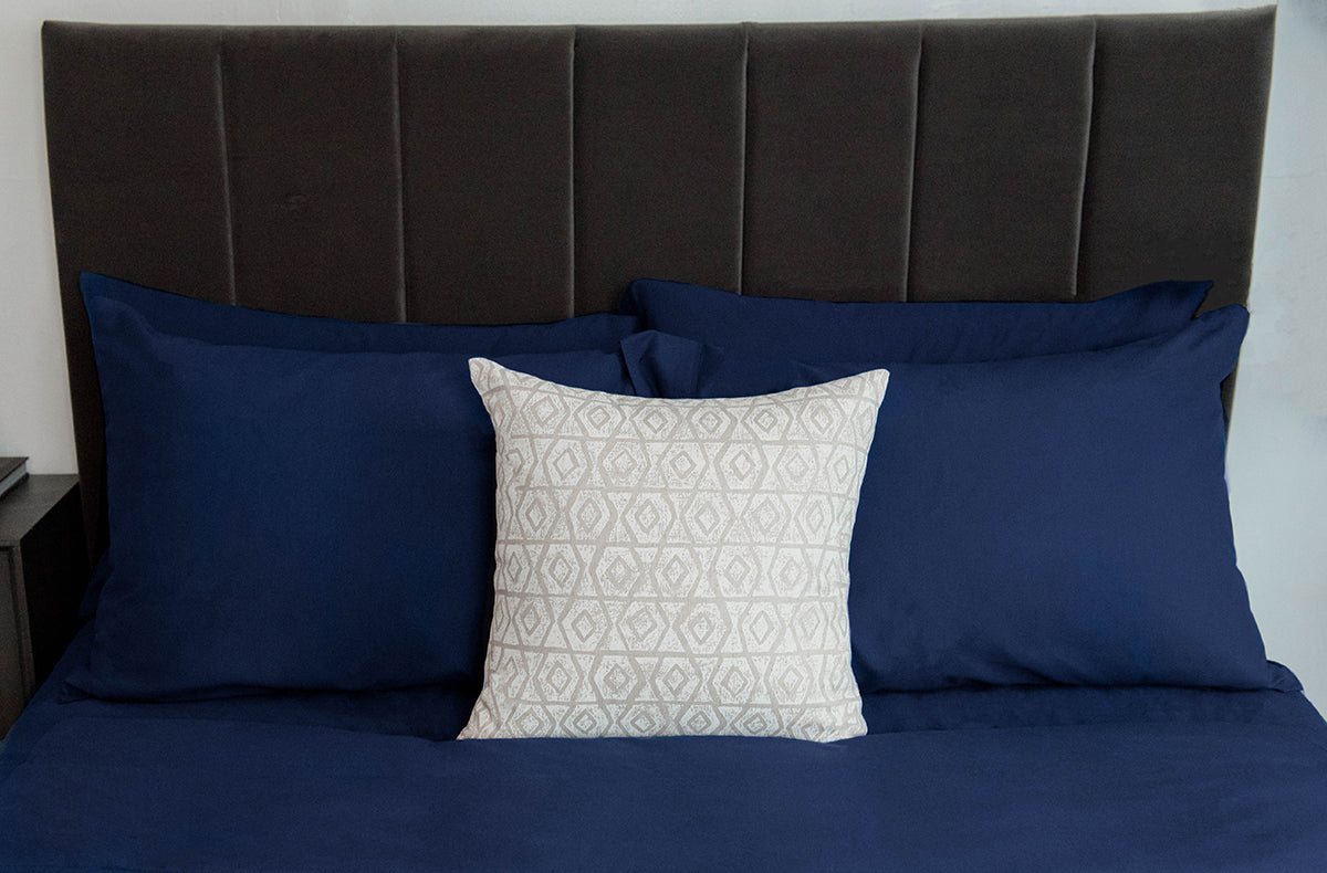Elole Chalk Pillow Cover