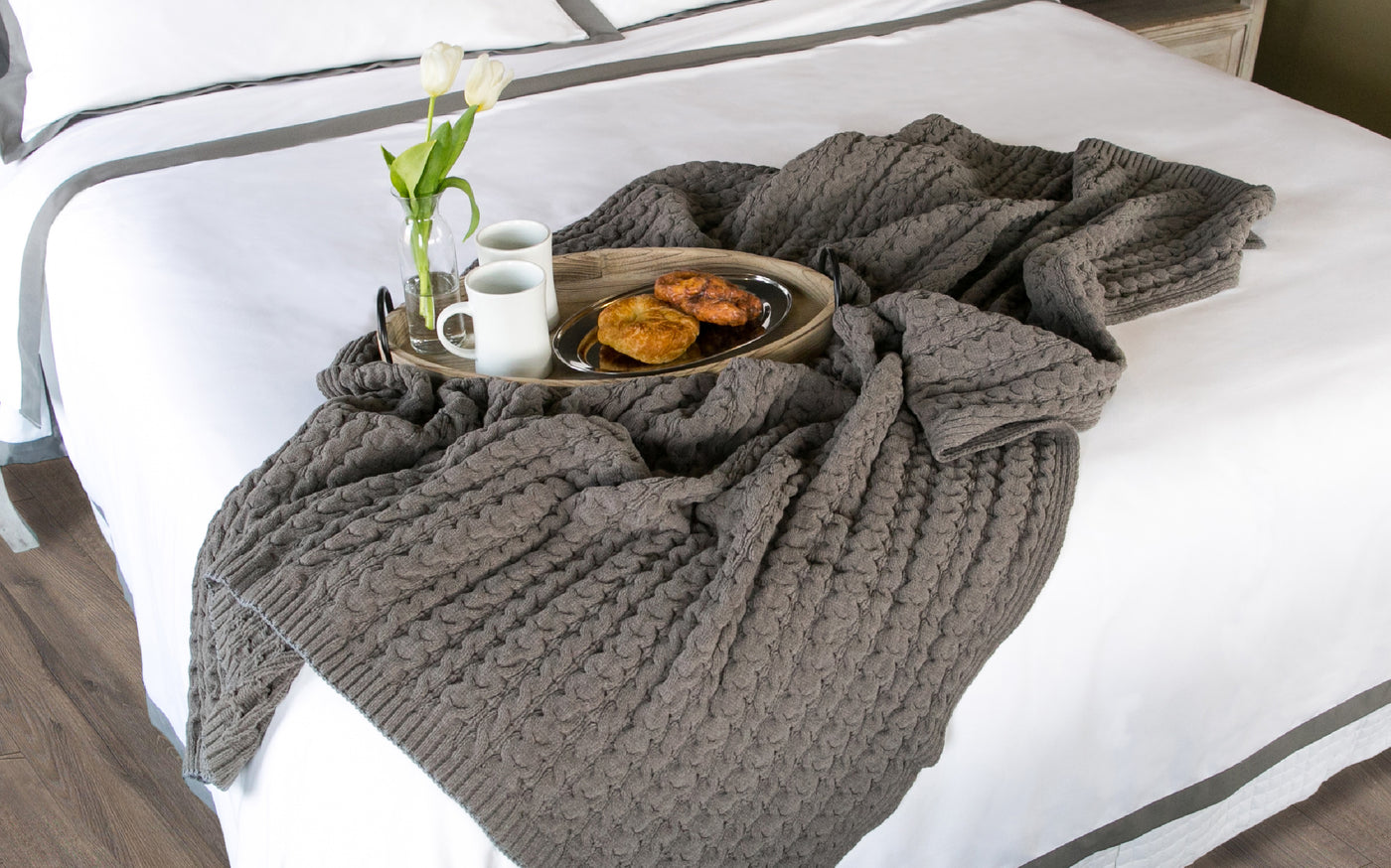 Grey Bubble Knit Cable