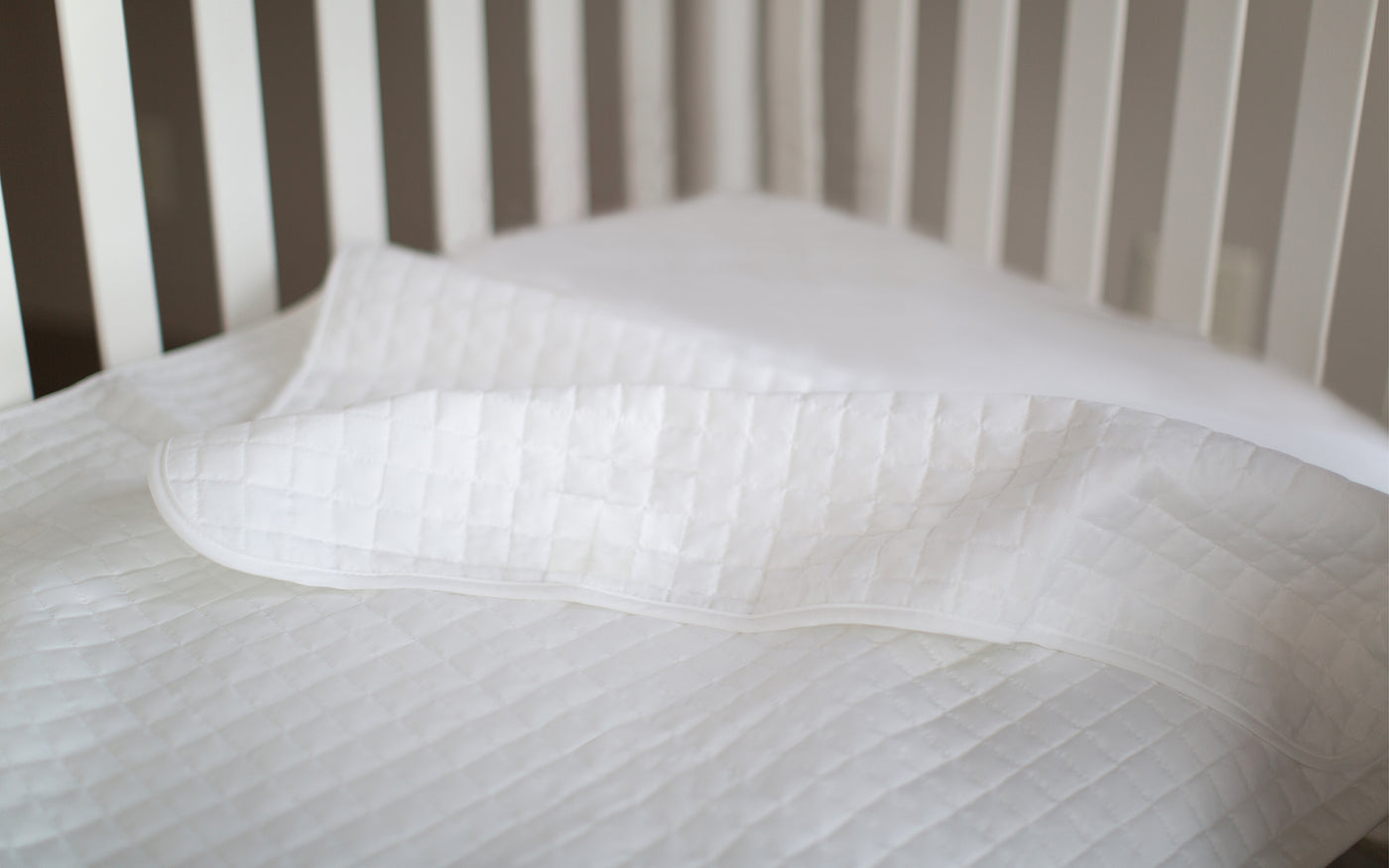 Comphy Quilted Crib Blanket